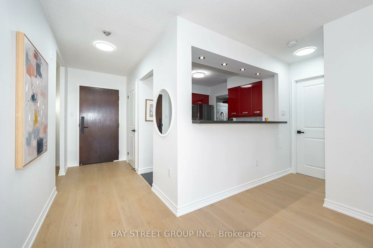 185, Robinson, 1013 - OO Old Oakville, Oakville