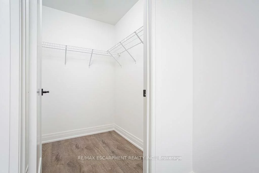 3265, Carding Mill, 1008 - GO Glenorchy, Oakville