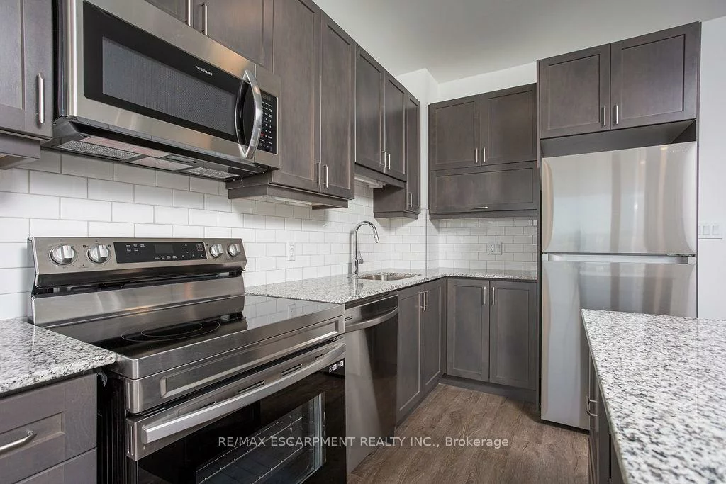 3265, Carding Mill, 1008 - GO Glenorchy, Oakville