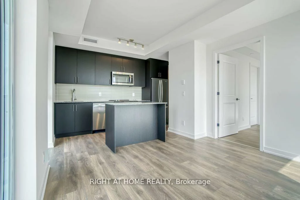 335, Wheat Boom, 1010 - JM Joshua Meadows, Oakville