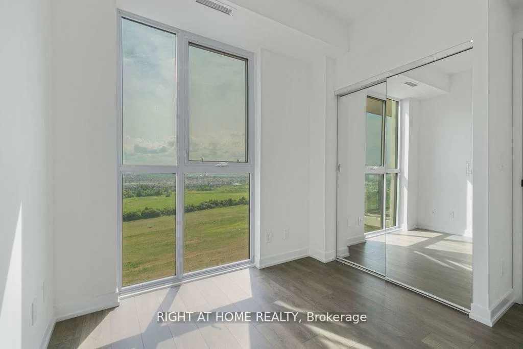 335, Wheat Boom, 1010 - JM Joshua Meadows, Oakville
