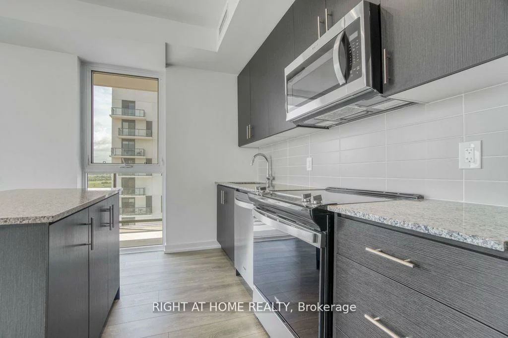 335, Wheat Boom, 1010 - JM Joshua Meadows, Oakville