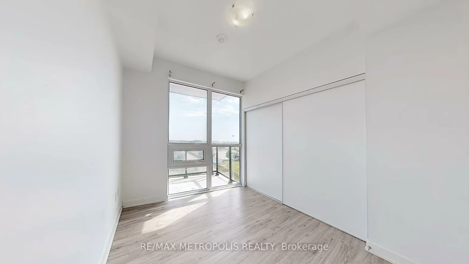 3005, Pine Glen, 1019 - WM Westmount, Oakville
