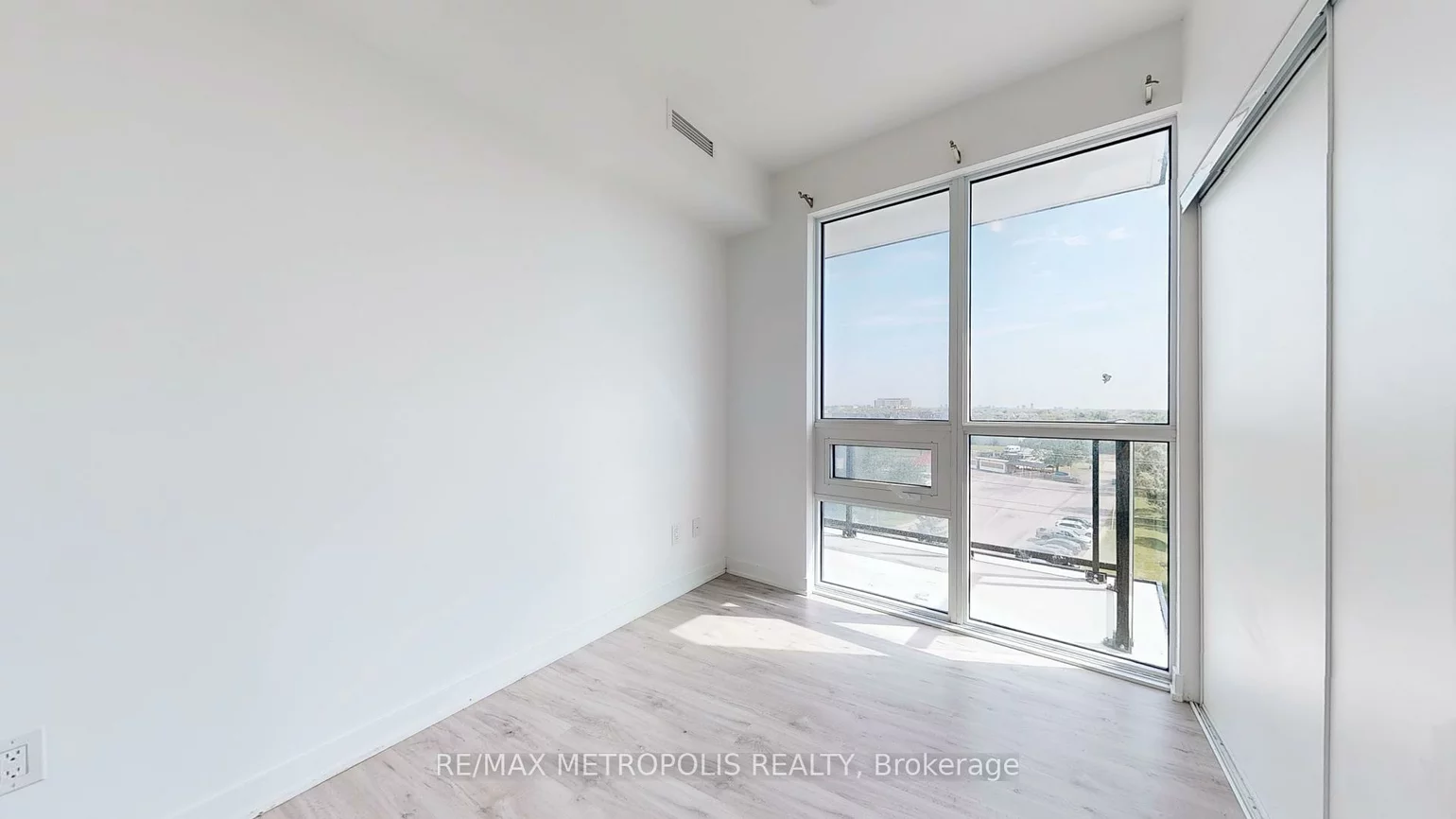 3005, Pine Glen, 1019 - WM Westmount, Oakville
