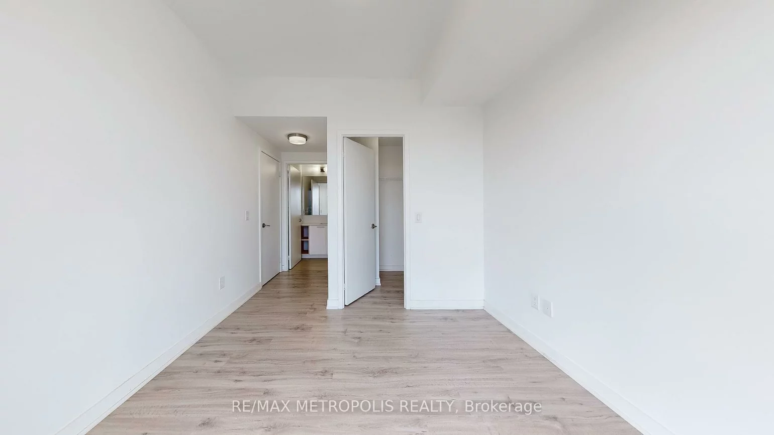 3005, Pine Glen, 1019 - WM Westmount, Oakville