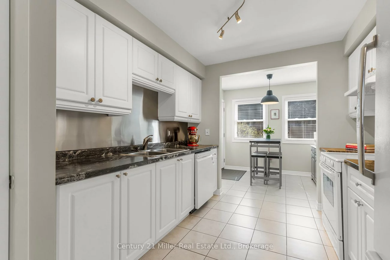 1310, Hampton, 1005 - FA Falgarwood, Oakville