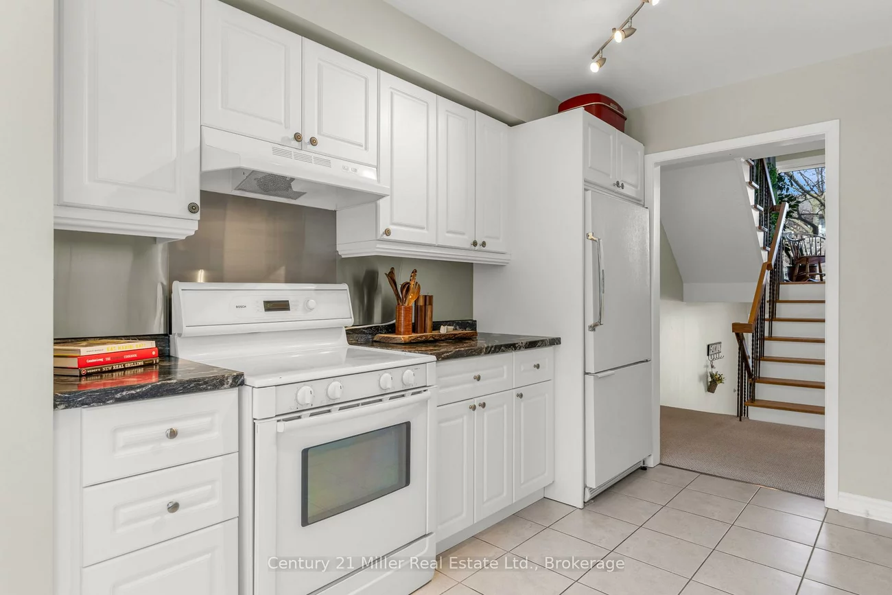 1310, Hampton, 1005 - FA Falgarwood, Oakville