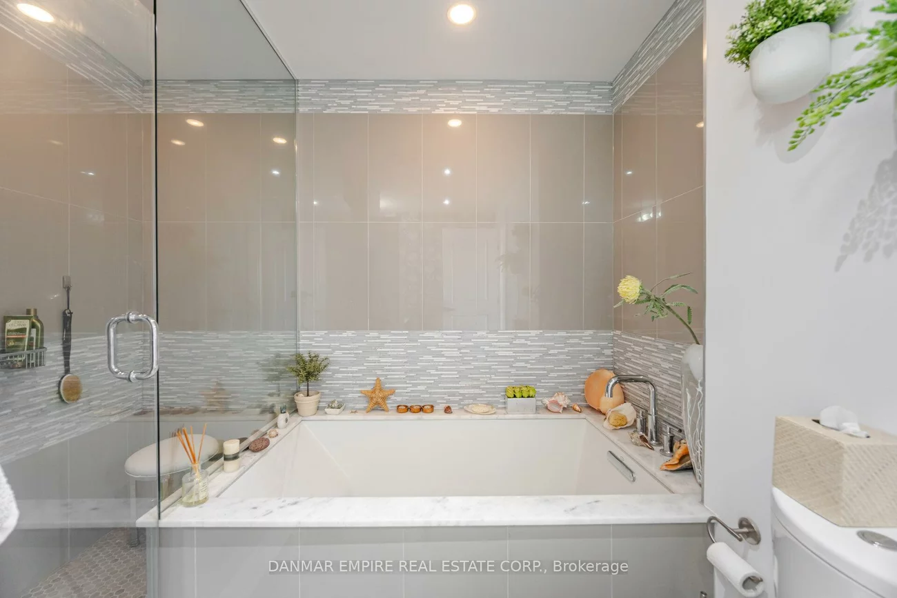 3500, Lakeshore, 1001 - BR Bronte, Oakville