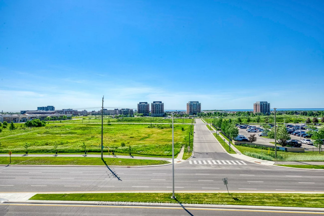 102, Grovewood Common, 1008 - GO Glenorchy, Oakville