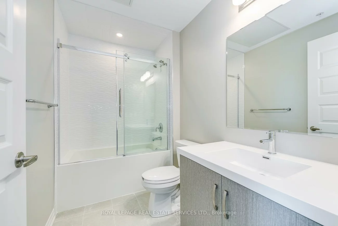 102, Grovewood Common, 1008 - GO Glenorchy, Oakville