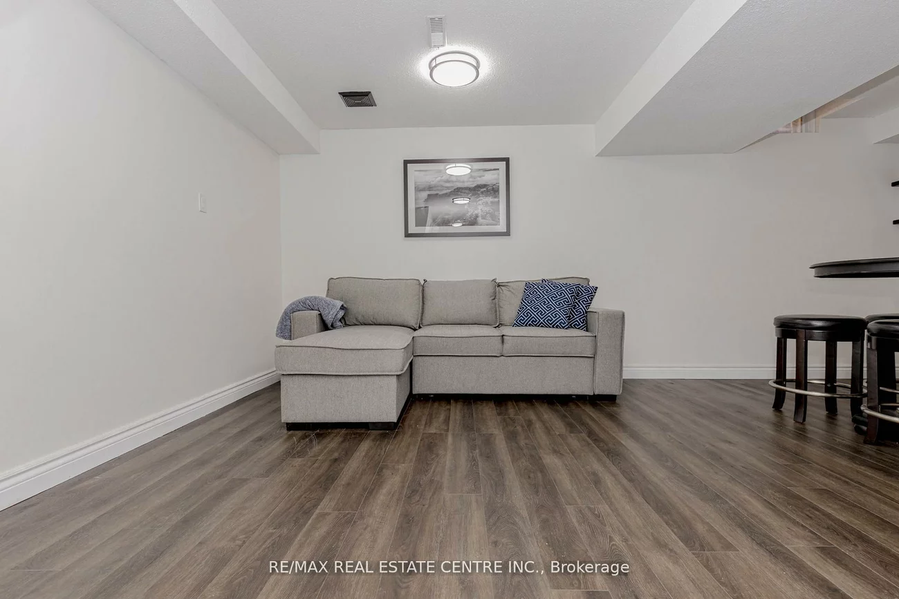 1526, Lancaster, 1005 - FA Falgarwood, Oakville