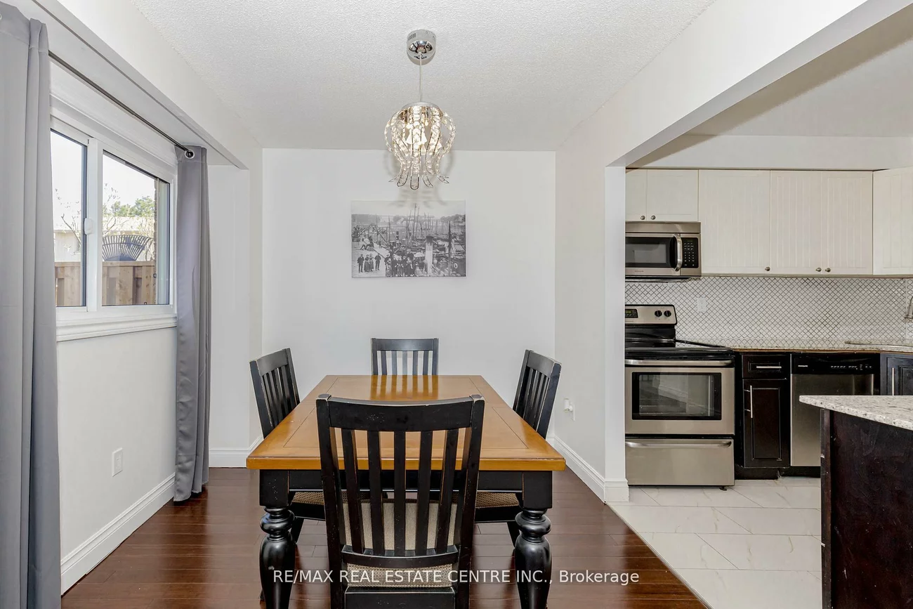 1526, Lancaster, 1005 - FA Falgarwood, Oakville