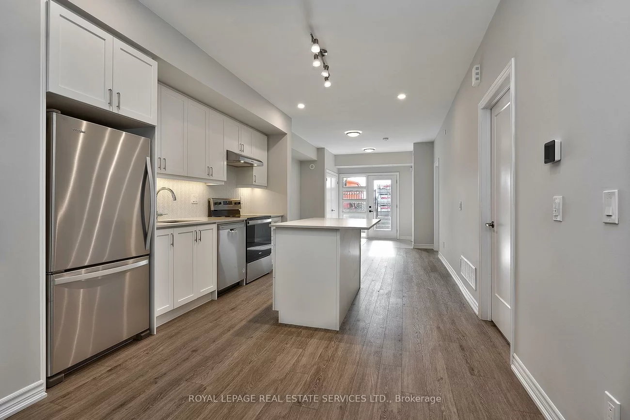 349, Wheat Boom, 1010 - JM Joshua Meadows, Oakville