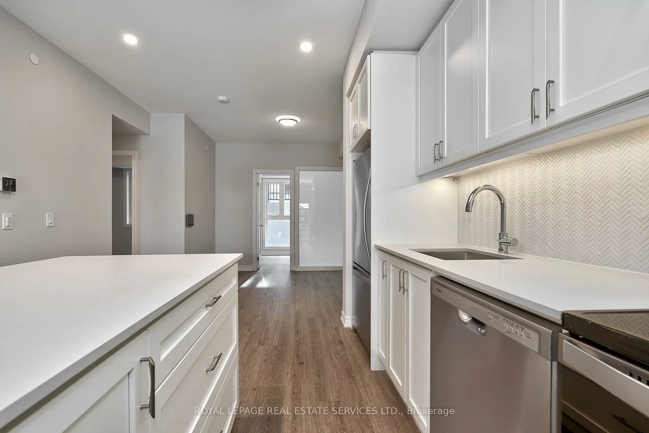 349, Wheat Boom, 1010 - JM Joshua Meadows, Oakville
