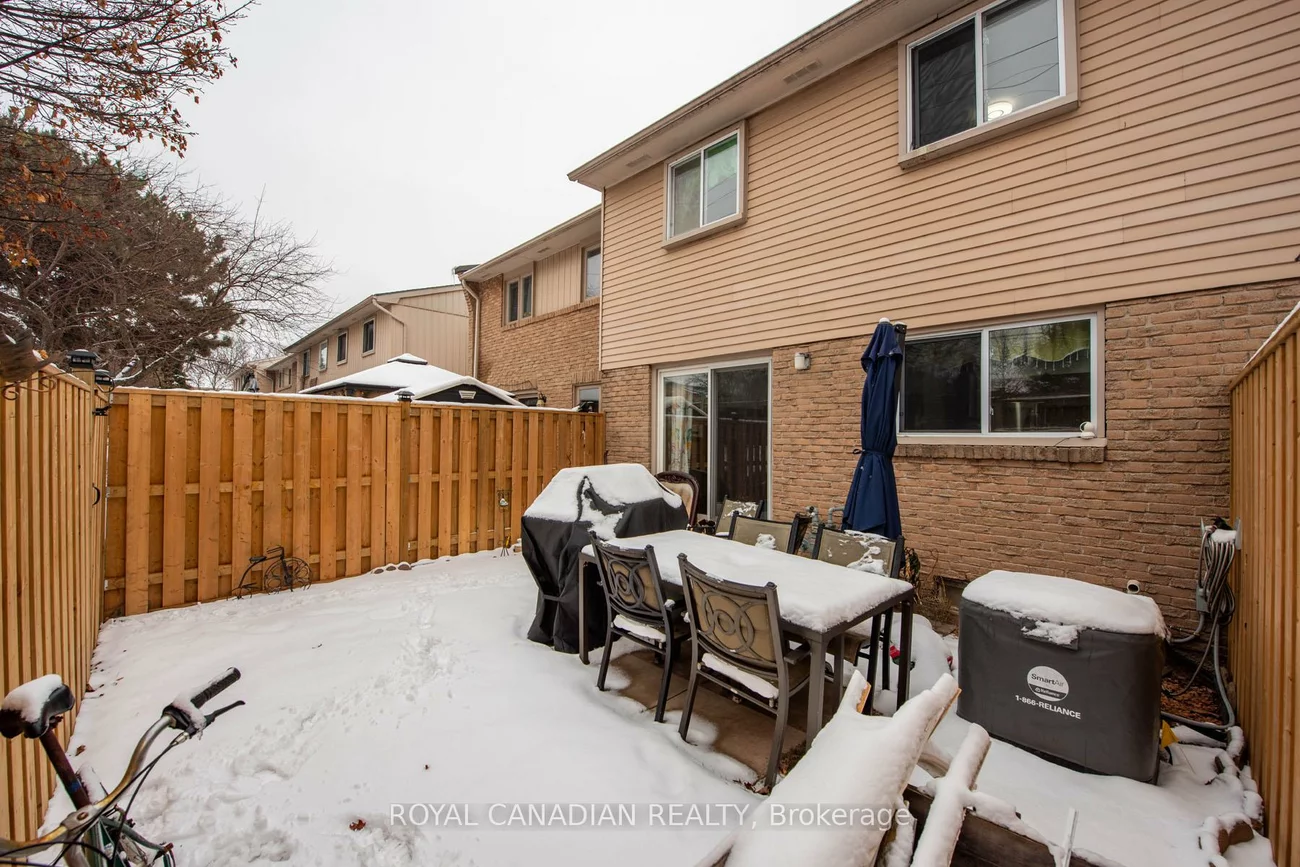 1538, Lancaster, 1005 - FA Falgarwood, Oakville