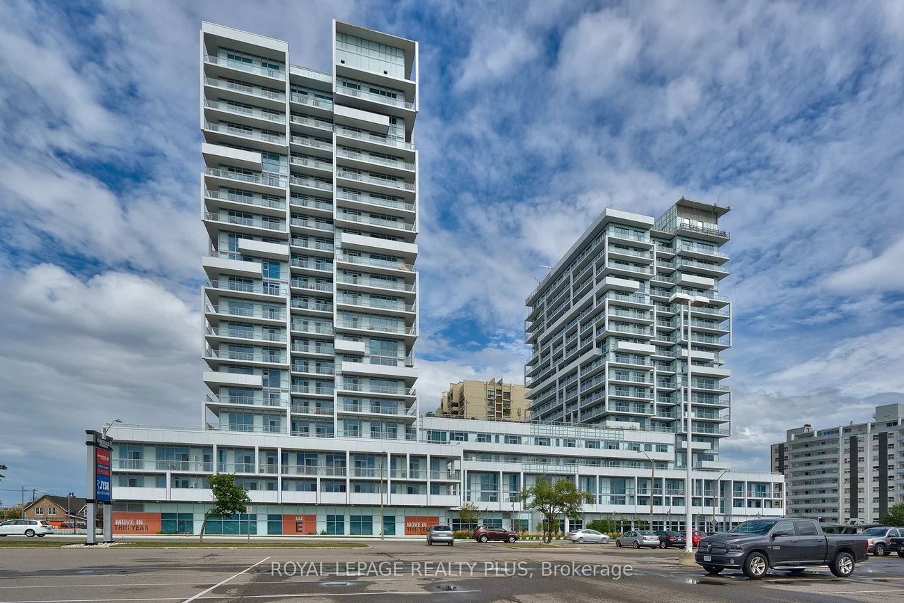 65, Speers, 1014 - QE Queen Elizabeth, Oakville