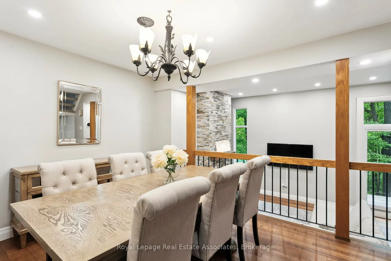 1250, Marlborough, 1003 - CP College Park, Oakville