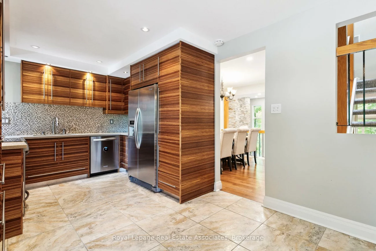 1250, Marlborough, 1003 - CP College Park, Oakville