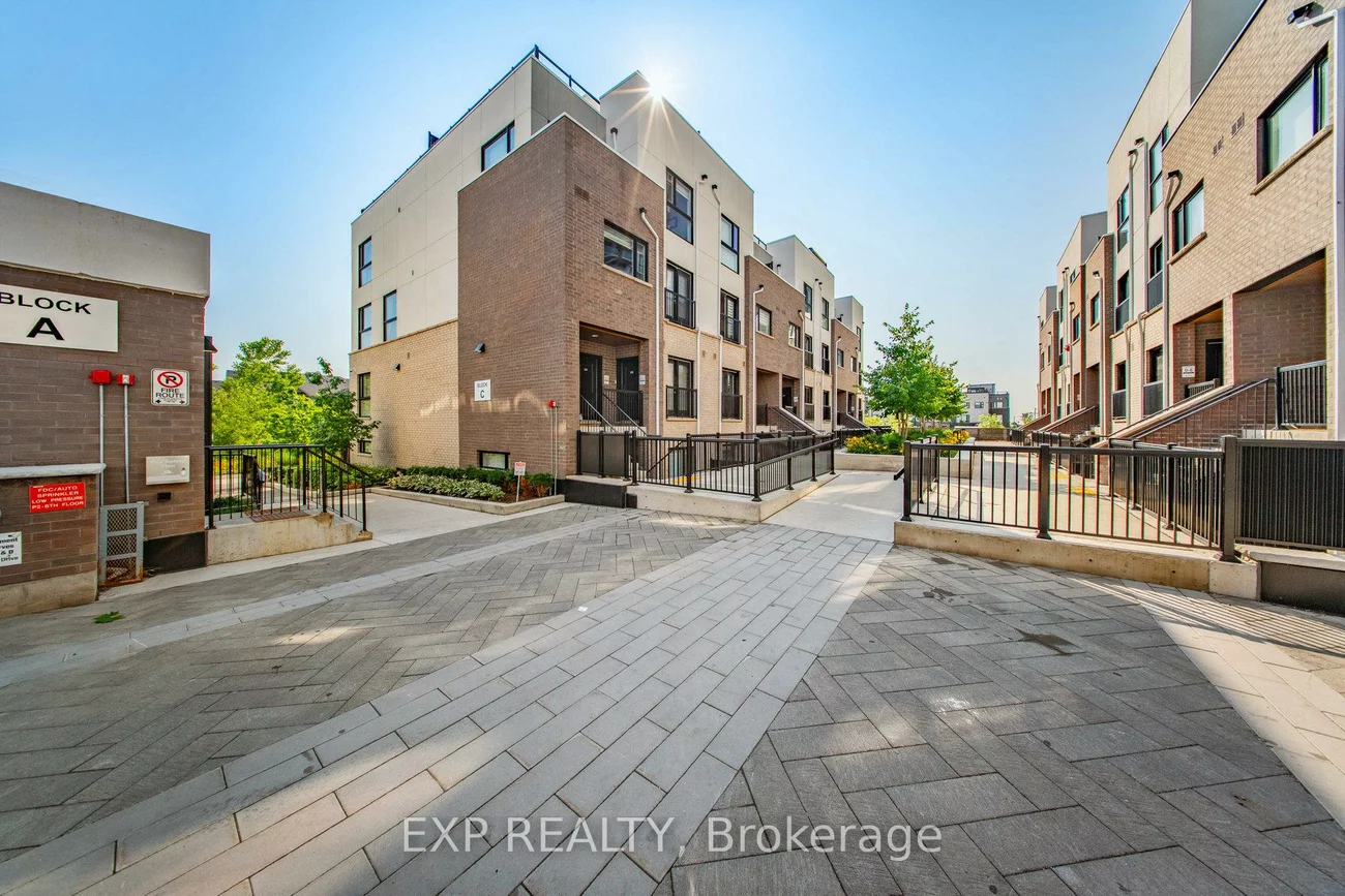 349, Wheat Boom, 1010 - JM Joshua Meadows, Oakville