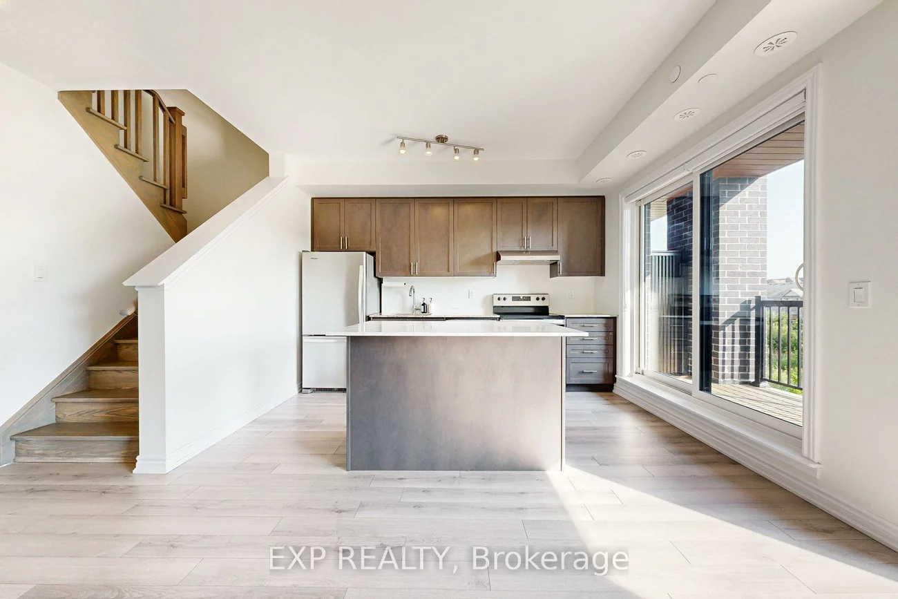 349, Wheat Boom, 1010 - JM Joshua Meadows, Oakville