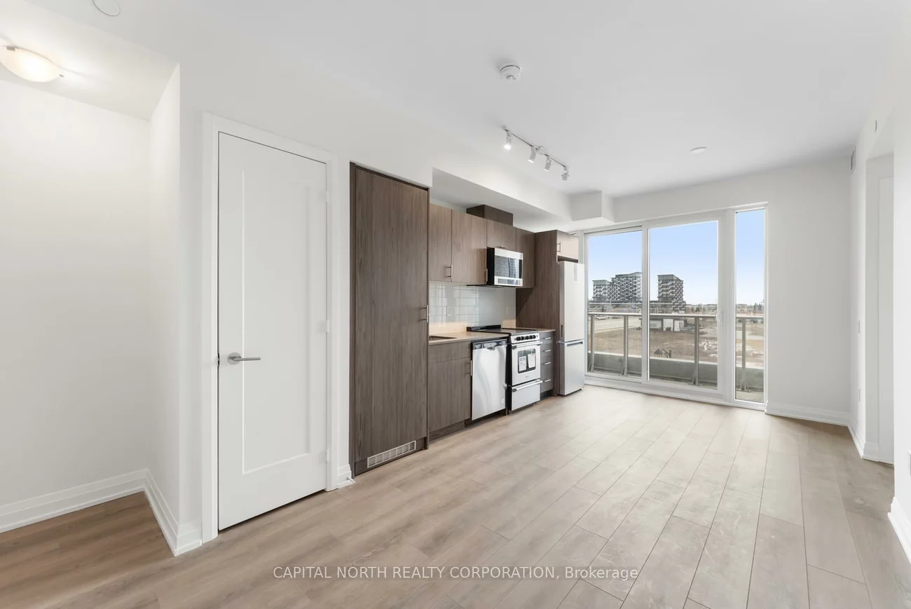 412, Silver Maple, 1010 - JM Joshua Meadows, Oakville