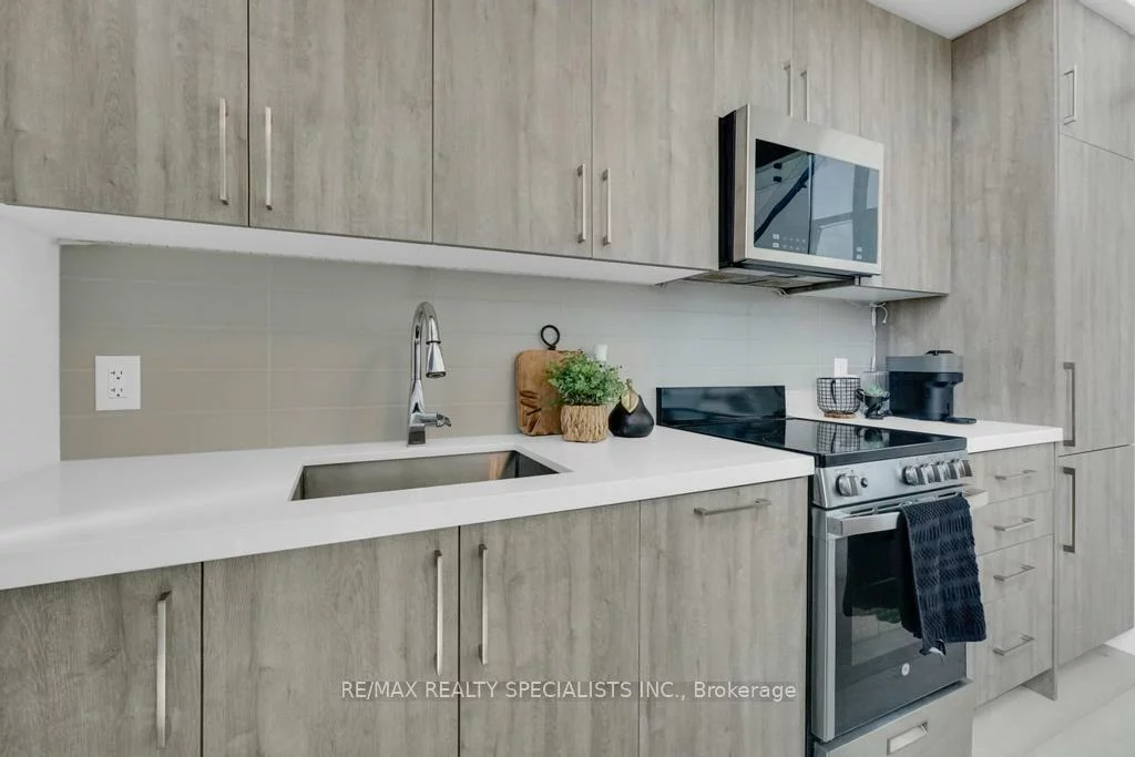 2450, Old Bronte, 1019 - WM Westmount, Oakville