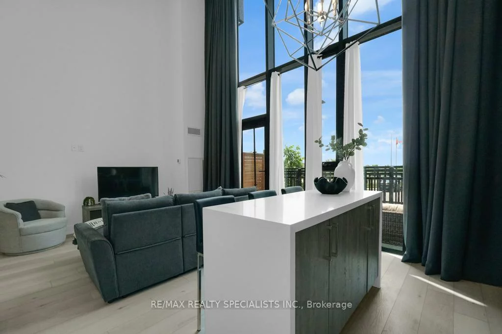 2450, Old Bronte, 1019 - WM Westmount, Oakville
