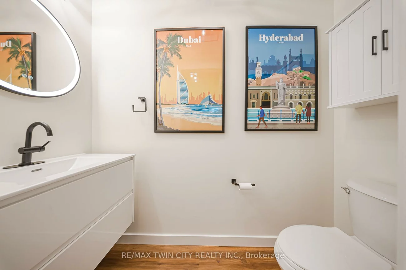 168, SABINA, 1008 - GO Glenorchy, Oakville
