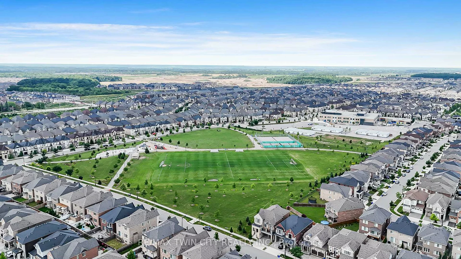 168, SABINA, 1008 - GO Glenorchy, Oakville