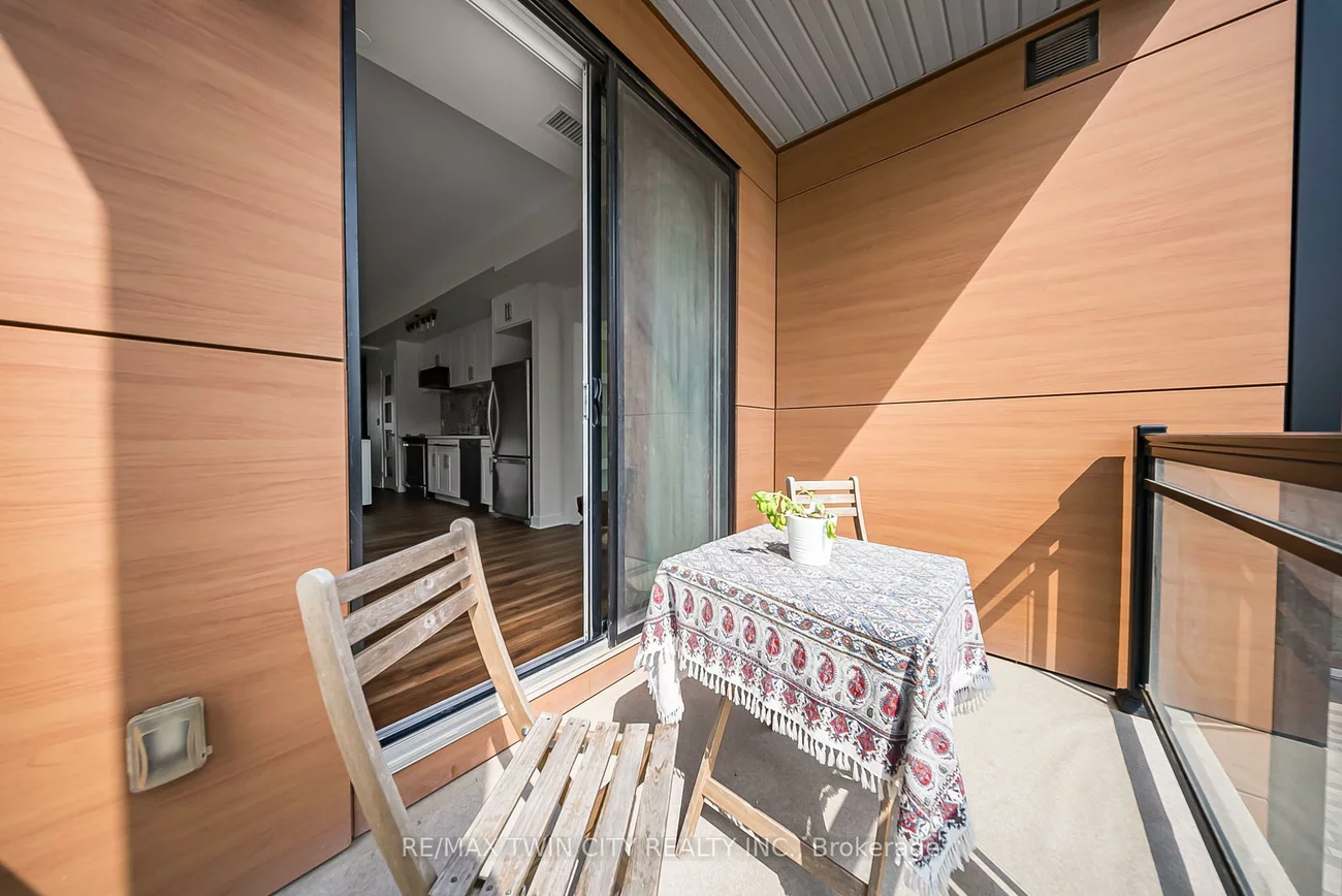 168, SABINA, 1008 - GO Glenorchy, Oakville