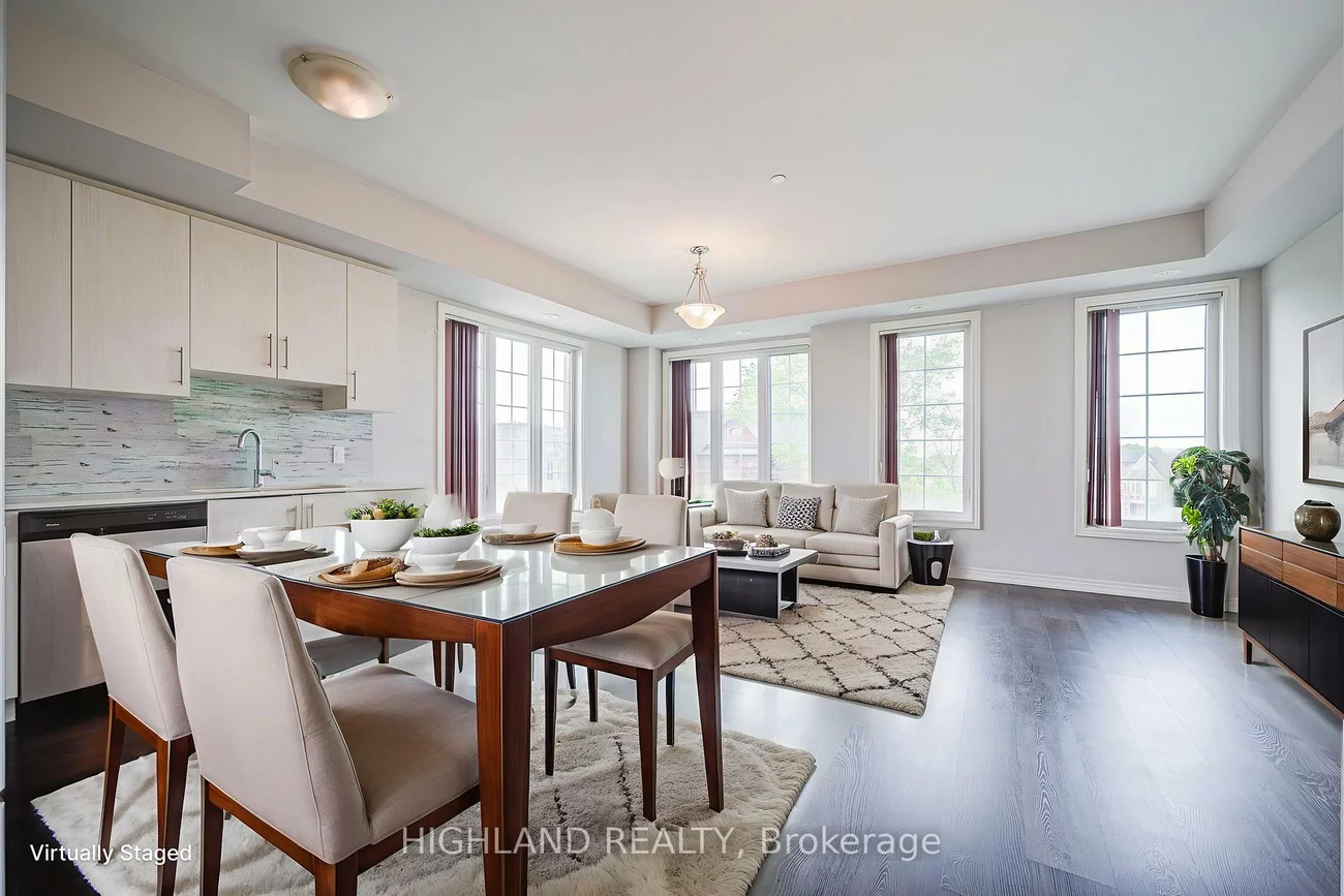 2199, Lillykin, 1015 - RO River Oaks, Oakville