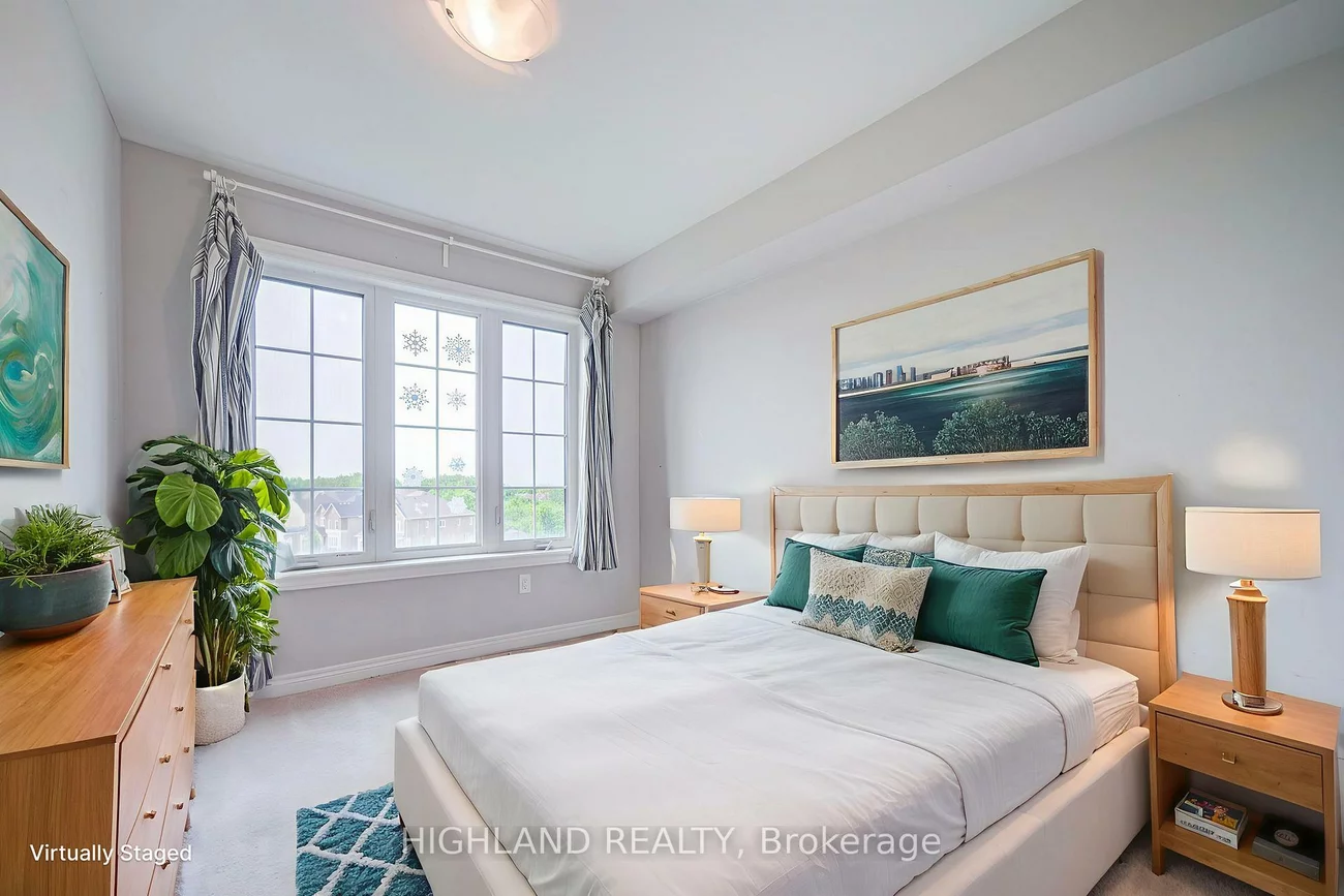 2199, Lillykin, 1015 - RO River Oaks, Oakville