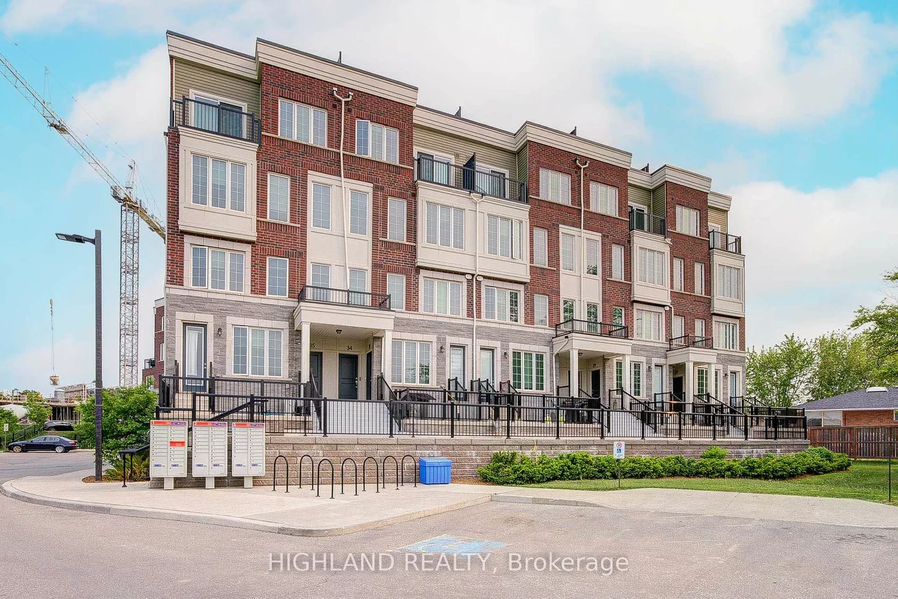 2199, Lillykin, 1015 - RO River Oaks, Oakville