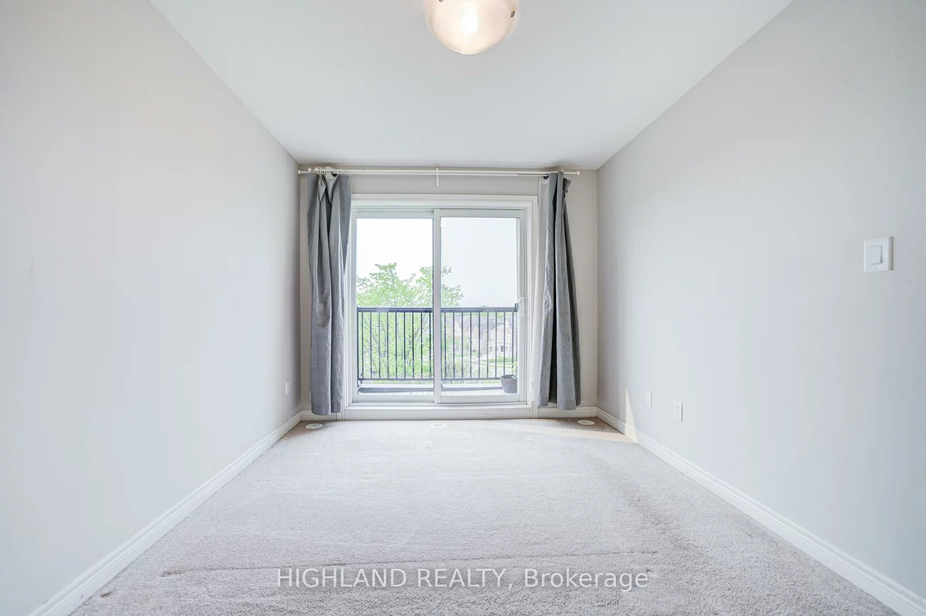 2199, Lillykin, 1015 - RO River Oaks, Oakville