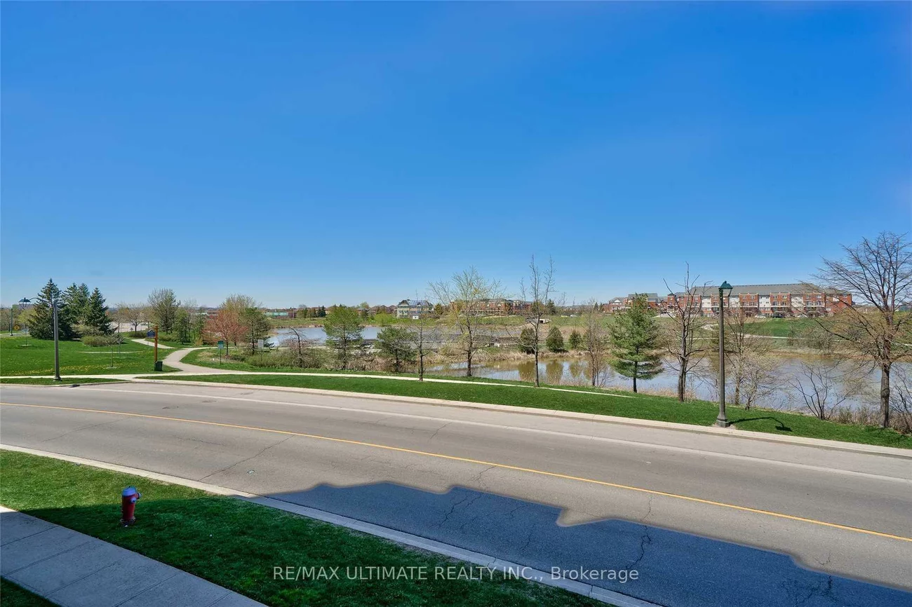 2325, Central Park, 1015 - RO River Oaks, Oakville