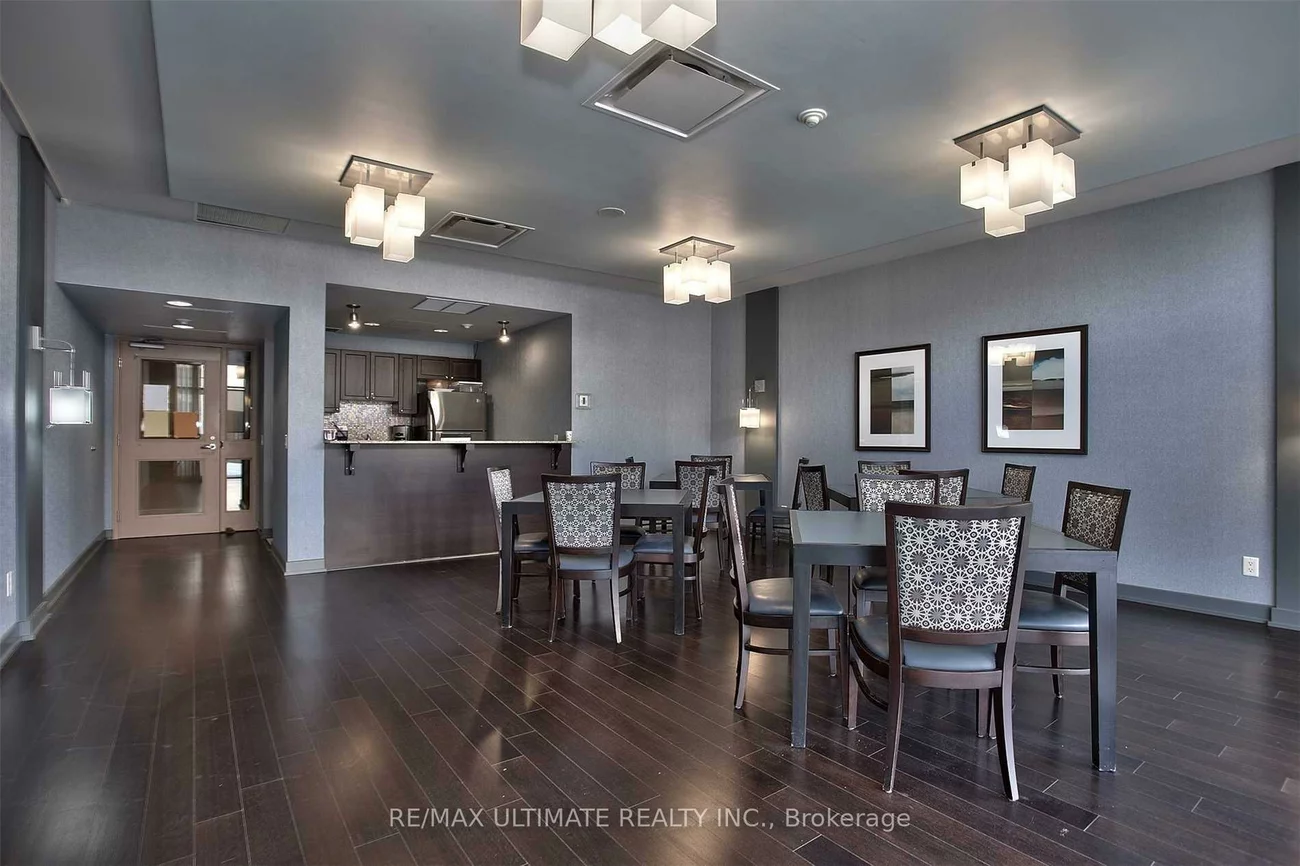 2325, Central Park, 1015 - RO River Oaks, Oakville