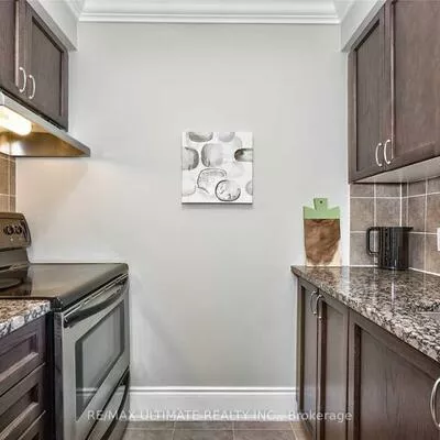 2325, Central Park, 1015 - RO River Oaks, Oakville