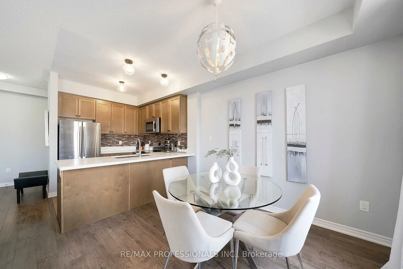 2339, Sawgrass, 1015 - RO River Oaks, Oakville