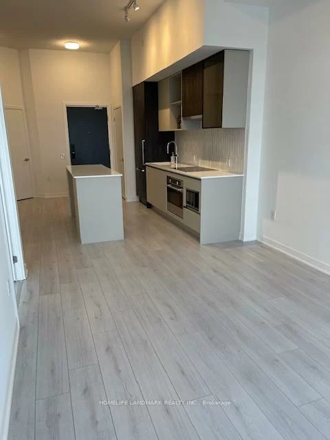 395, Dundas, 1040 - OA Rural Oakville, Oakville