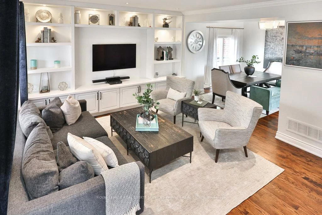 2303, Central Park, 1015 - RO River Oaks, Oakville