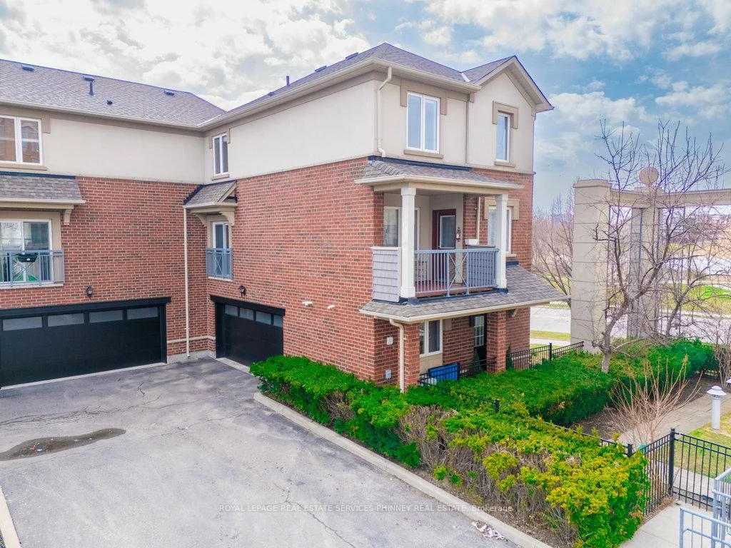 2303, Central Park, 1015 - RO River Oaks, Oakville