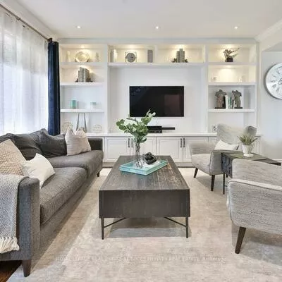 2303, Central Park, 1015 - RO River Oaks, Oakville