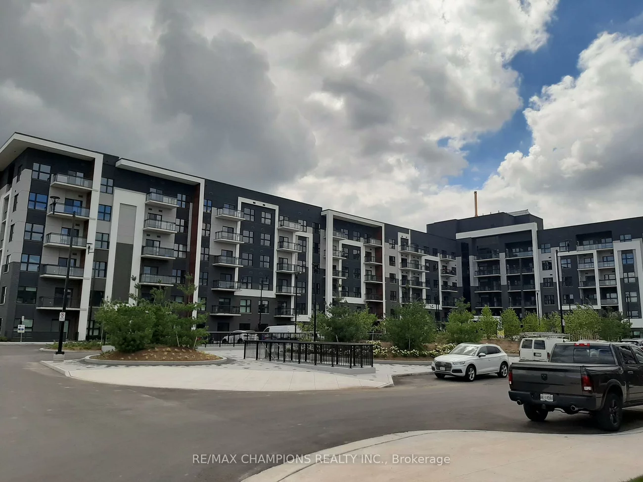 128, Grovewood, 1008 - GO Glenorchy, Oakville