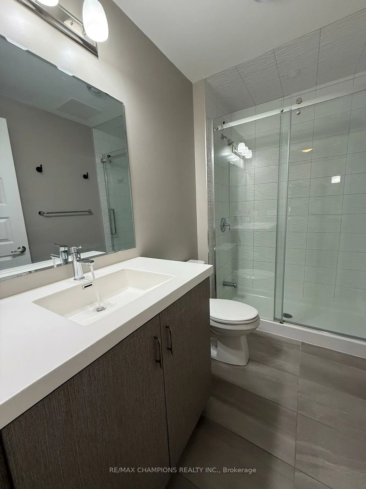 128, Grovewood, 1008 - GO Glenorchy, Oakville
