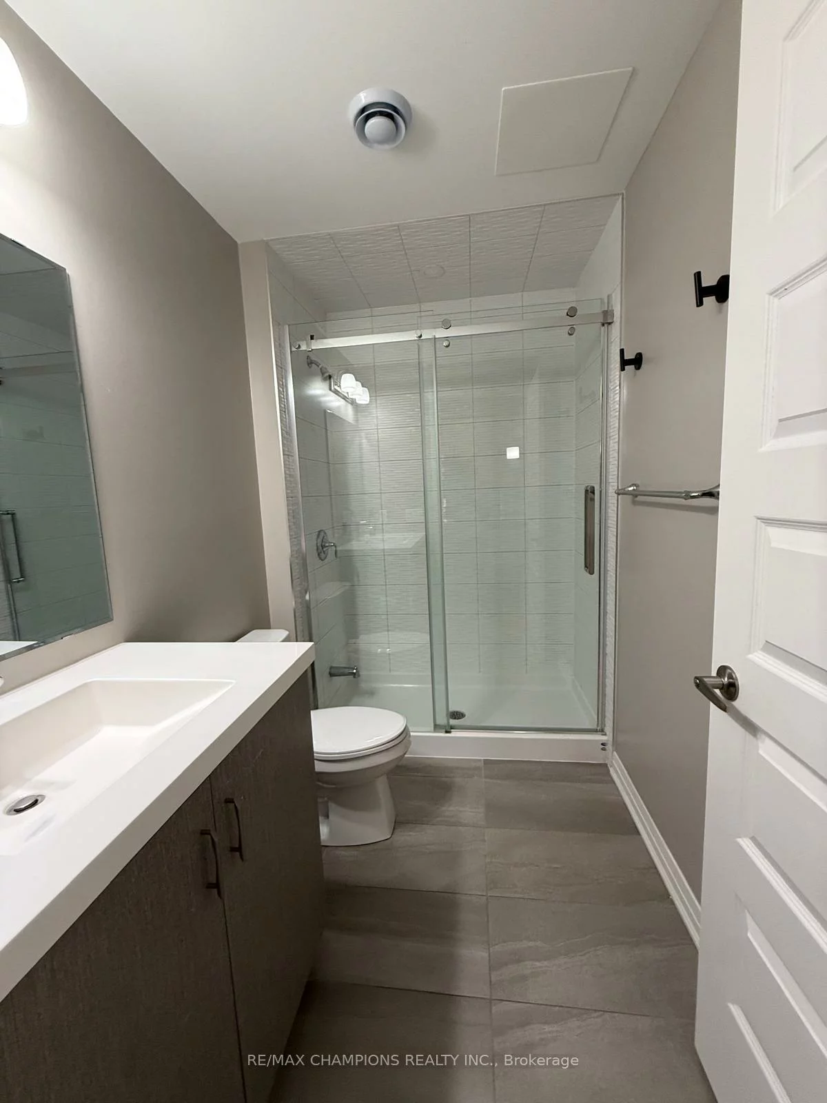 128, Grovewood, 1008 - GO Glenorchy, Oakville