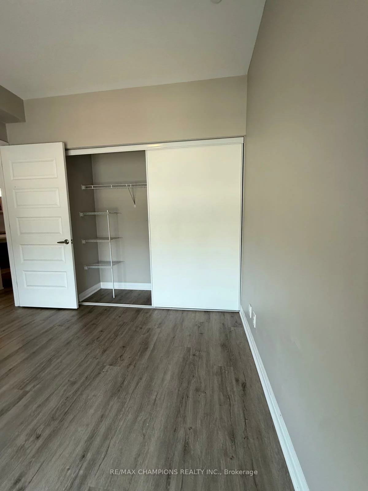 128, Grovewood, 1008 - GO Glenorchy, Oakville