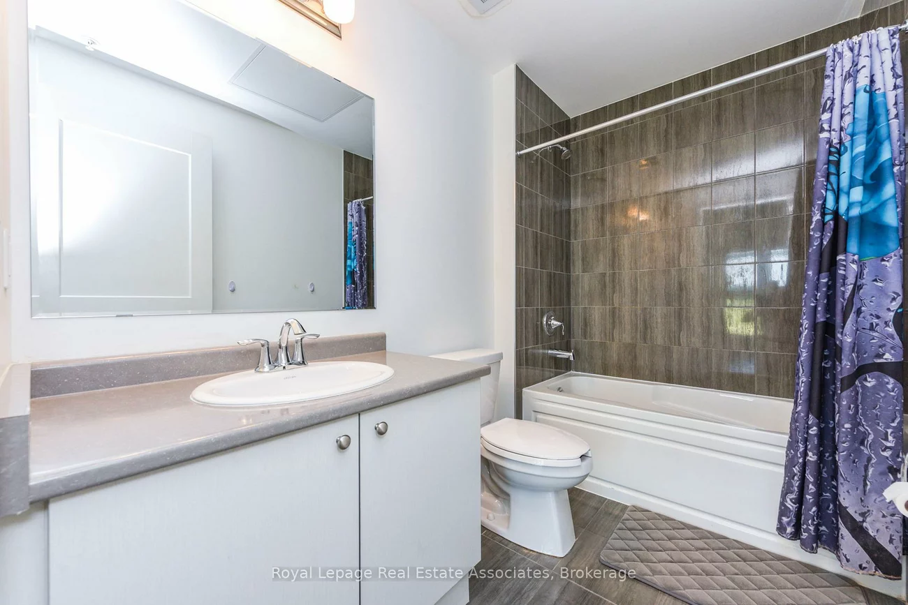 102, Grovewood, 1008 - GO Glenorchy, Oakville