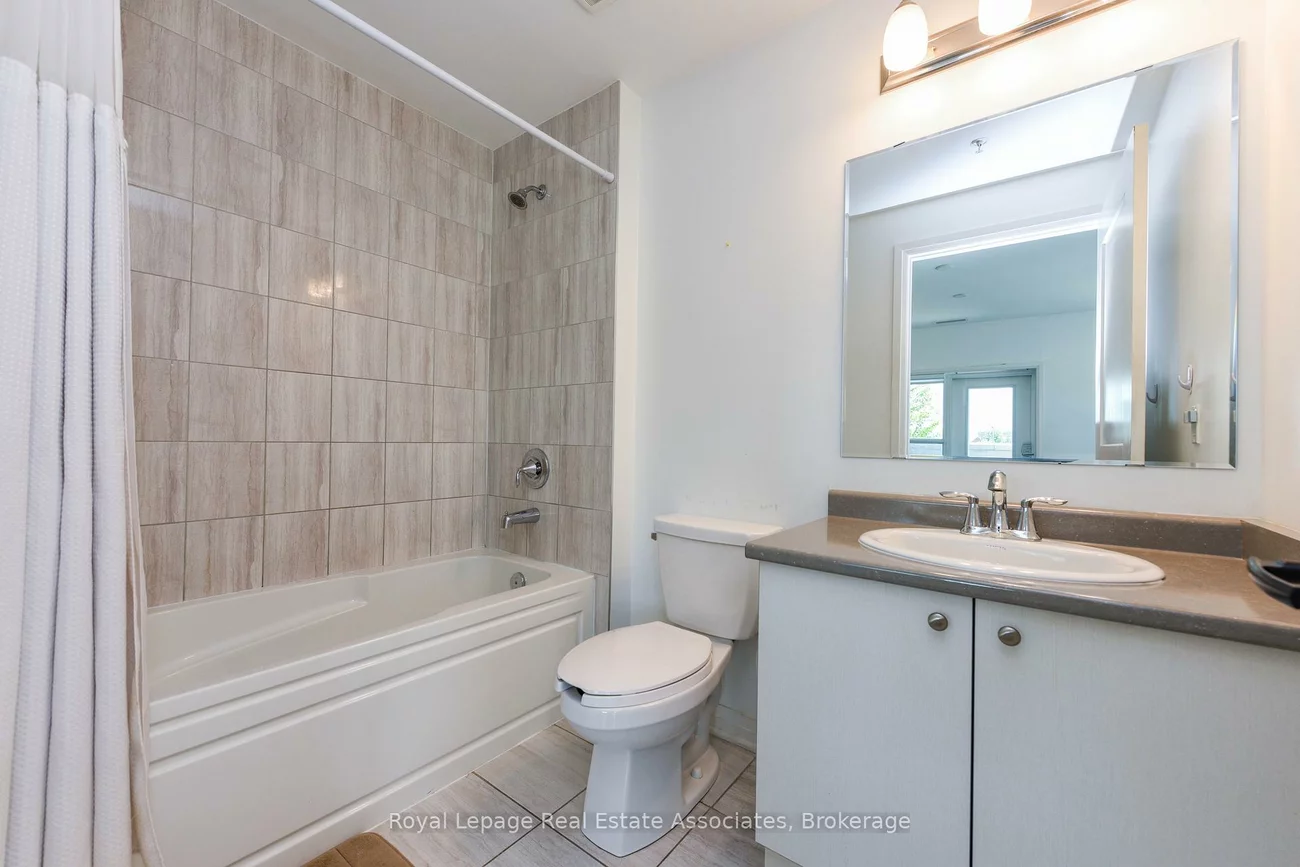 102, Grovewood, 1008 - GO Glenorchy, Oakville