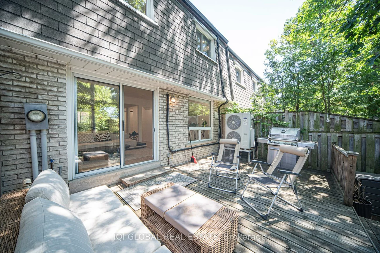 1270, Gainsborough, 1005 - FA Falgarwood, Oakville