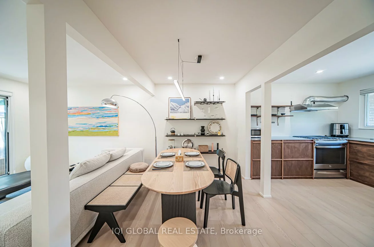 1270, Gainsborough, 1005 - FA Falgarwood, Oakville